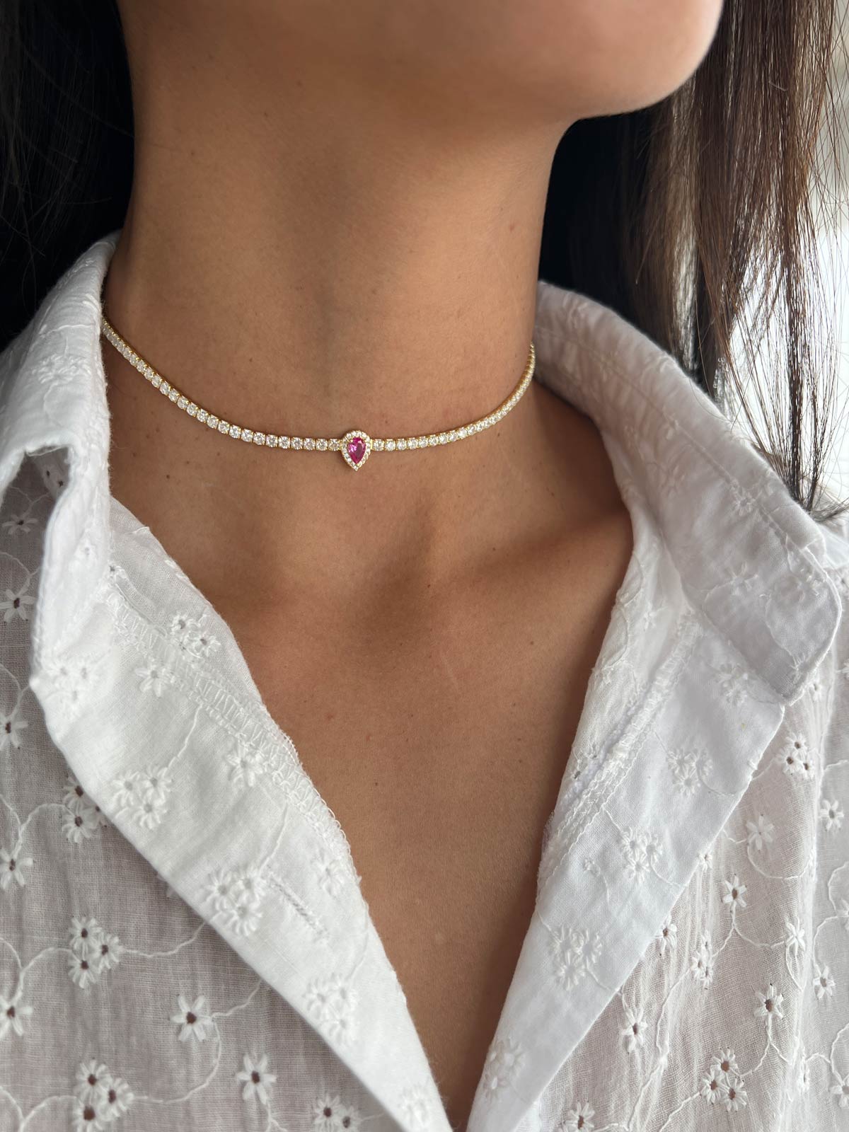 שרשרת צ'וקר טניס טיפה ורודה משובצת