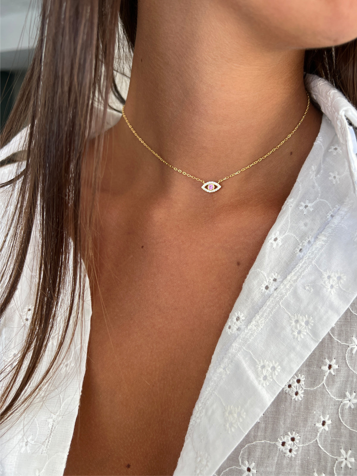 שרשרת צמודה עין קטנה אבן ורודה