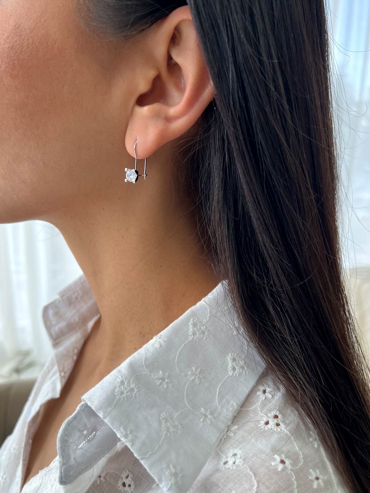 עגילים דקים נופלים סוליטר