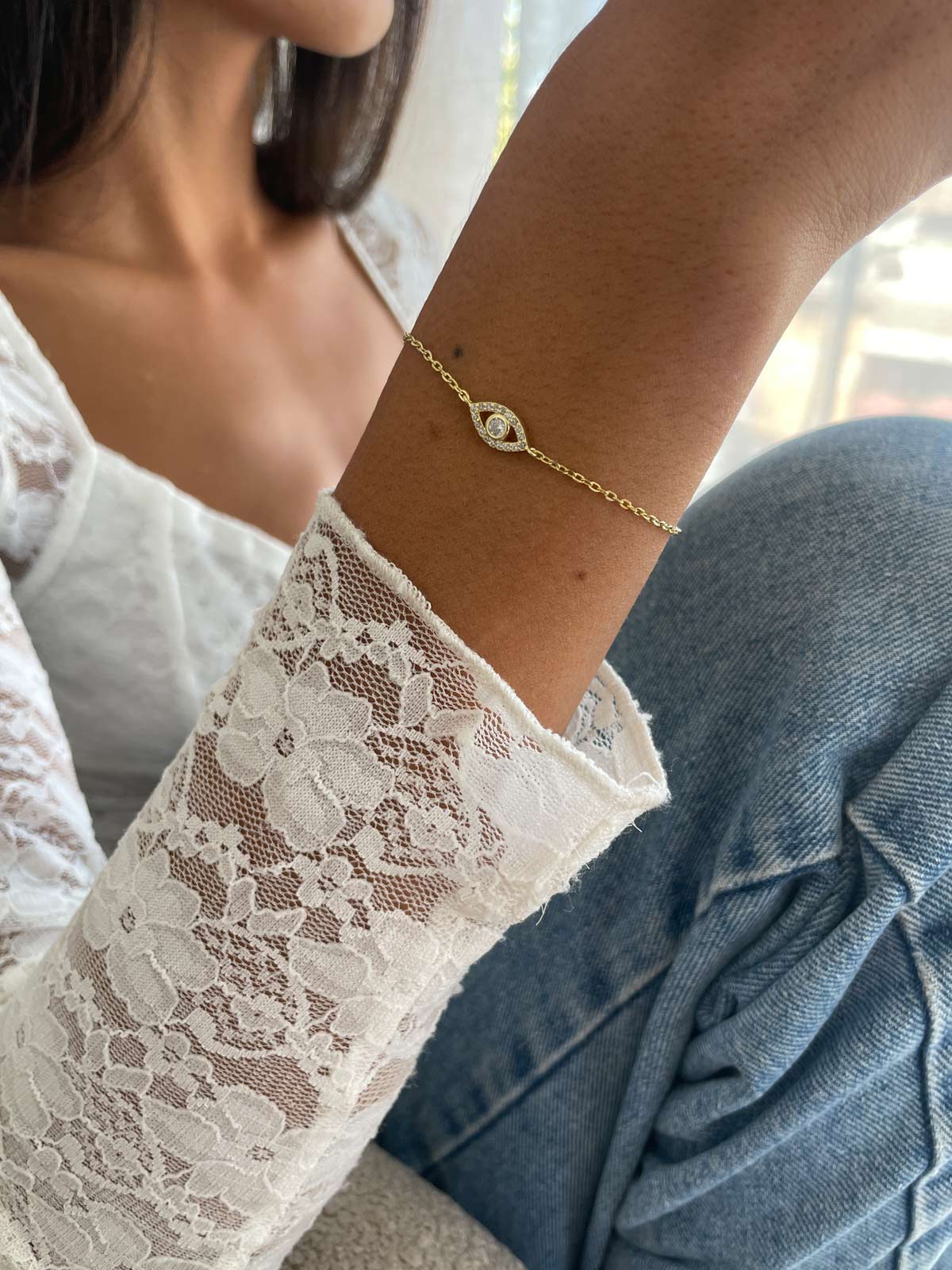 צמיד עין קטנה