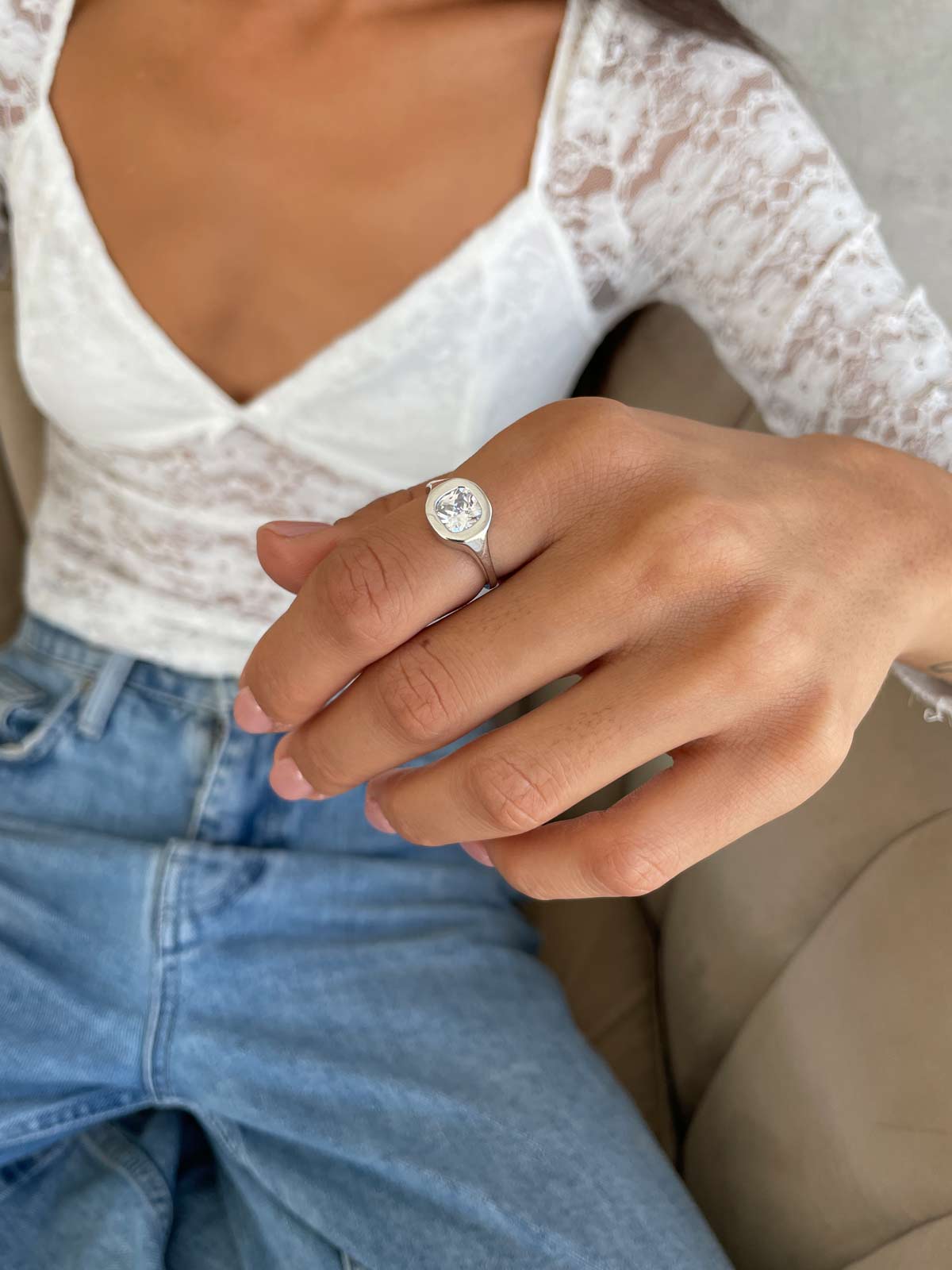 טבעת חותם סוליטר מרובע