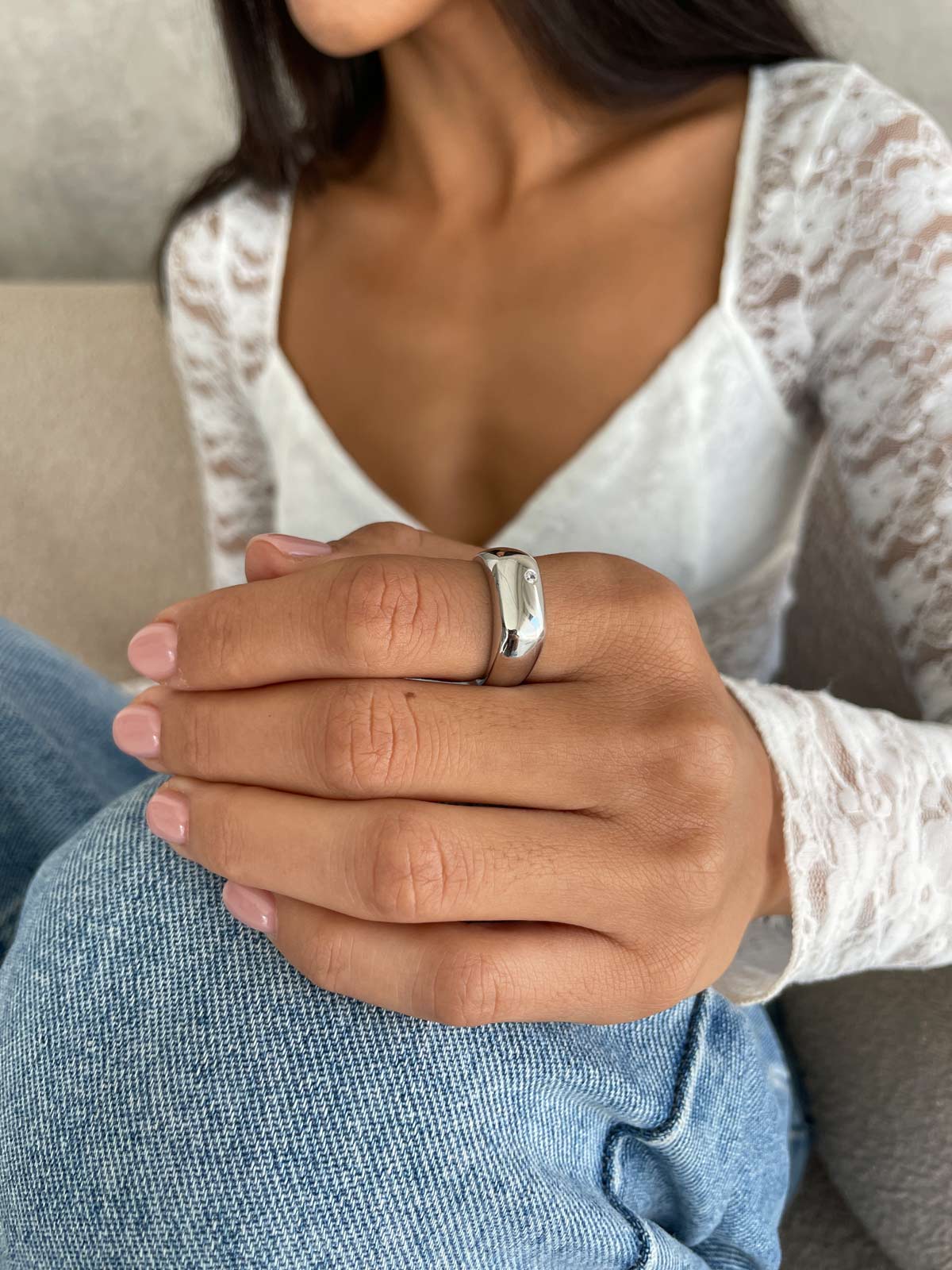 טבעת חותם עבה זירקון קטן