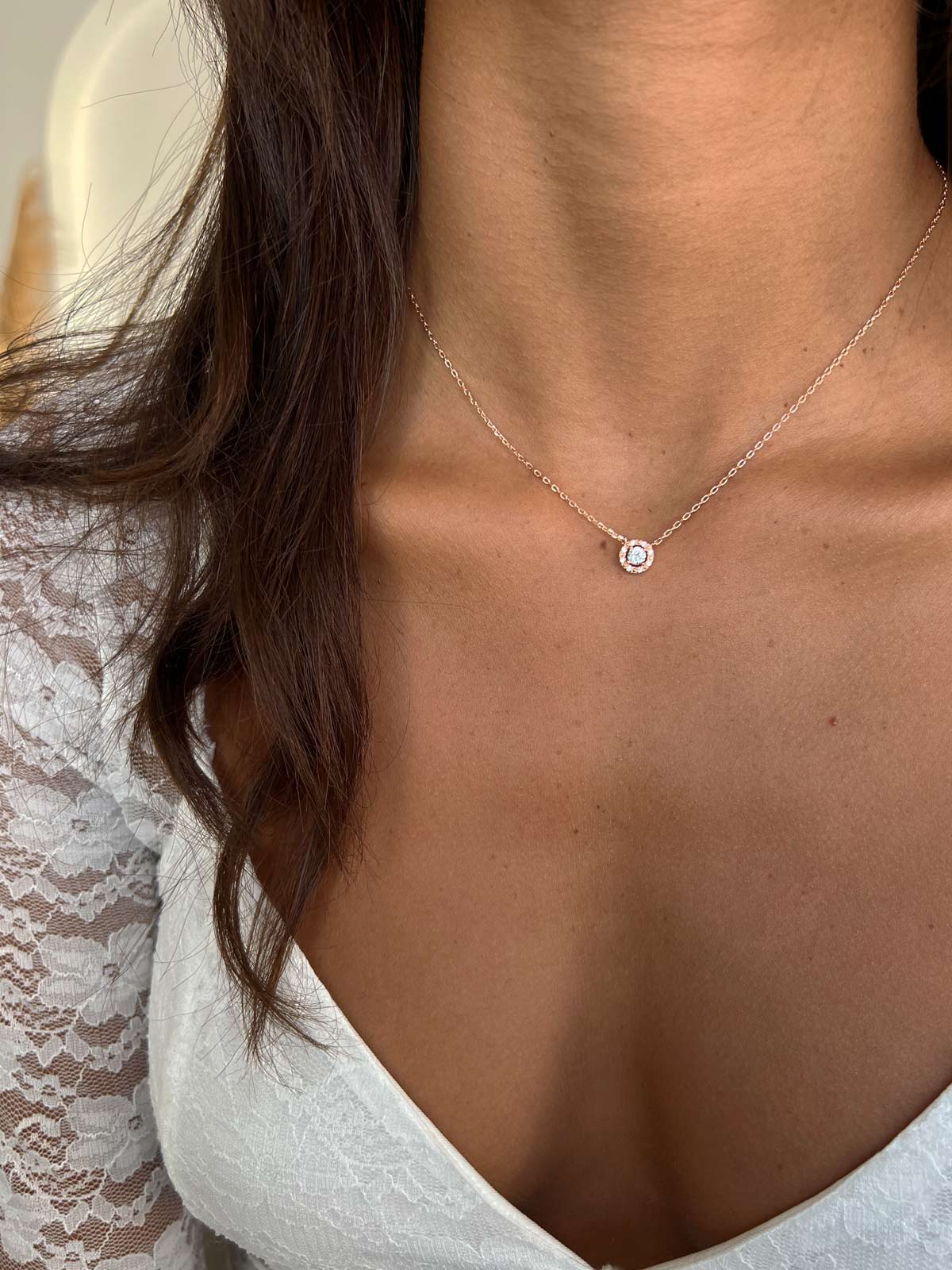 שרשרת צמודה סוליטר משובץ