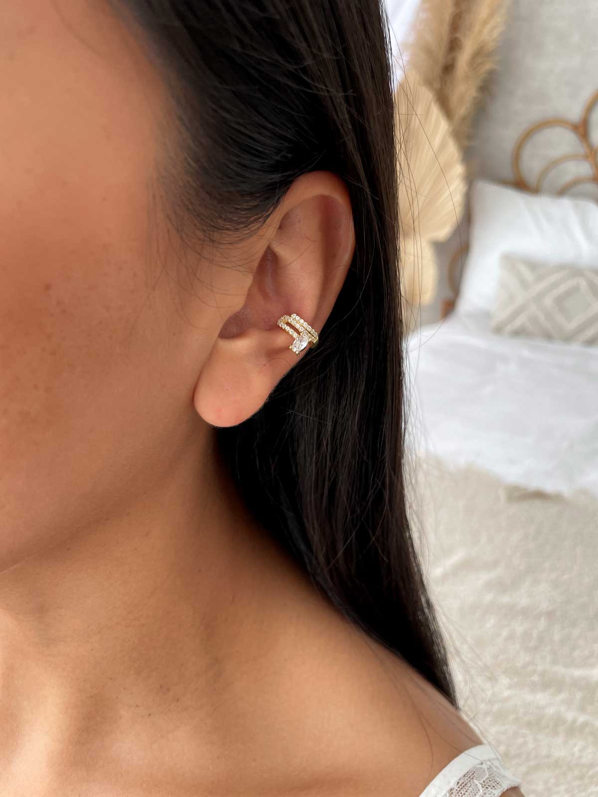 עגיל הליקס שורות וזירקון