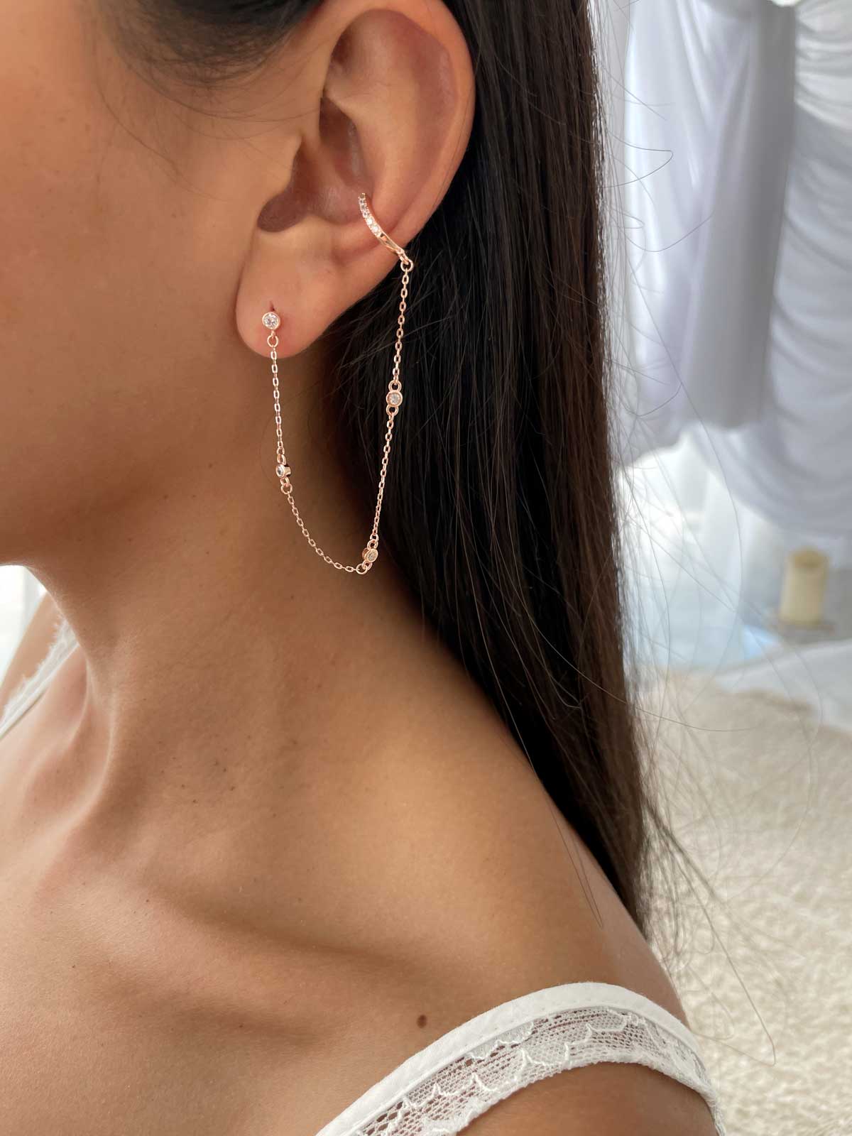 עגיל צמוד הליקס ושרשרת סוליטרים