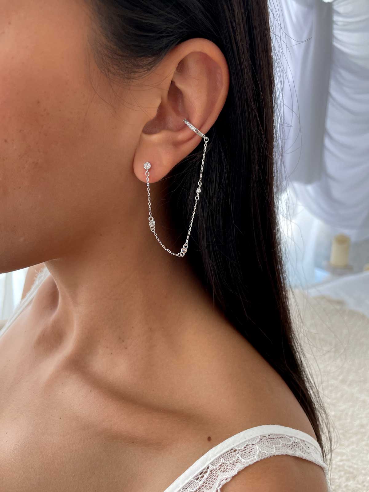 עגיל צמוד הליקס ושרשרת סוליטרים