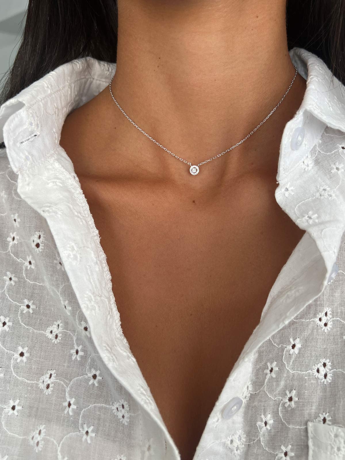 שרשרת צמודה סוליטר קטן משובץ