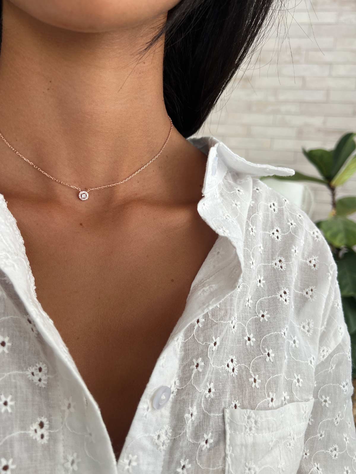 שרשרת צמודה סוליטר קטן משובץ