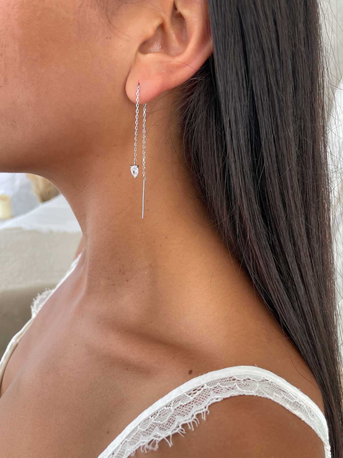 עגיל שרשרת נופלת וסוליטר טיפה