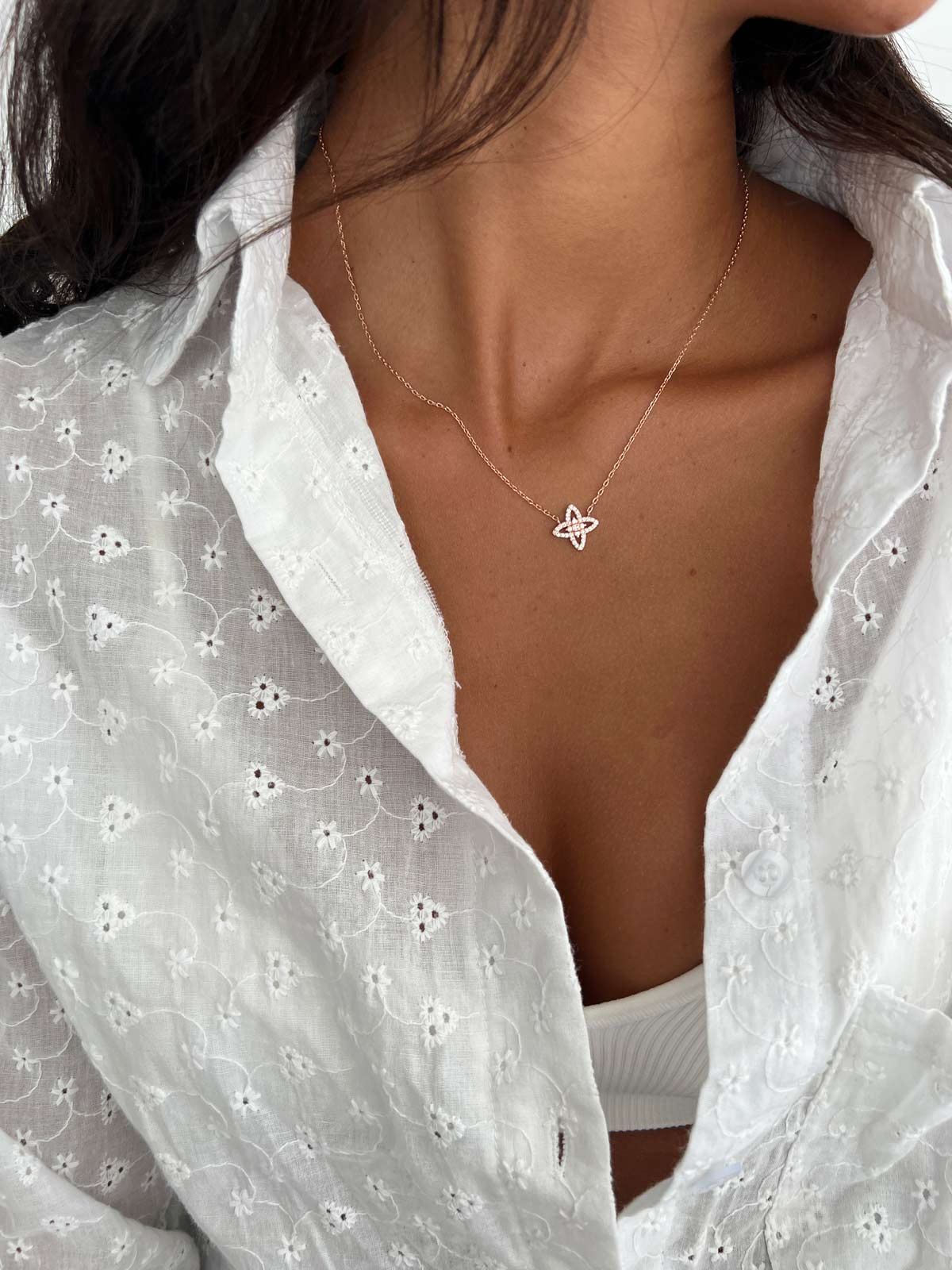 שרשרת פרח סוליטרים