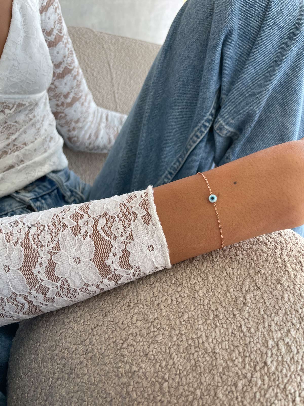 צמיד חרוז עין לבנה