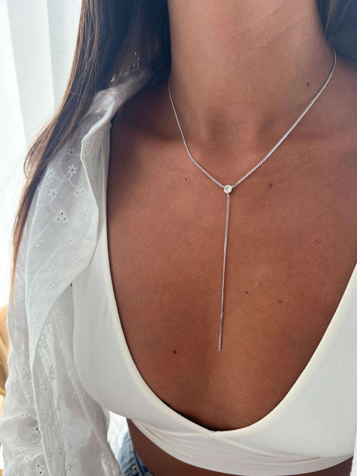 שרשרת עניבה חוליות וסוליטר