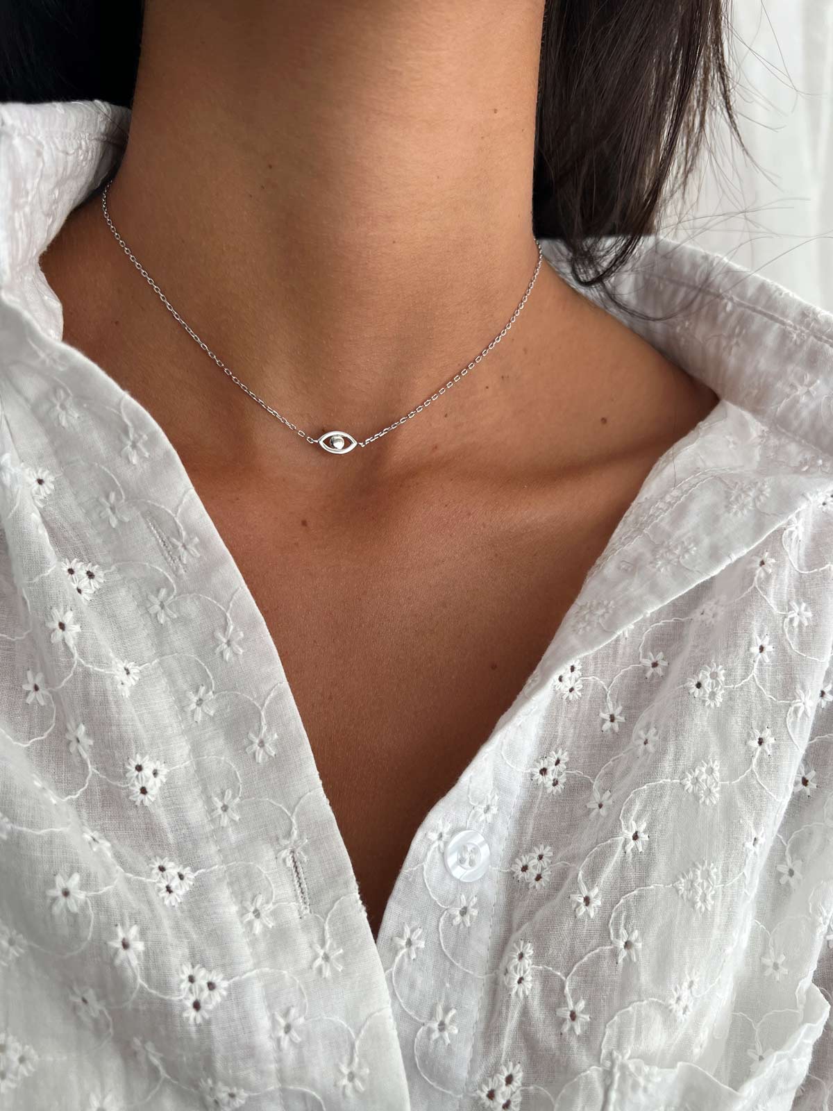 שרשרת צמודה עין קטנה חלקה