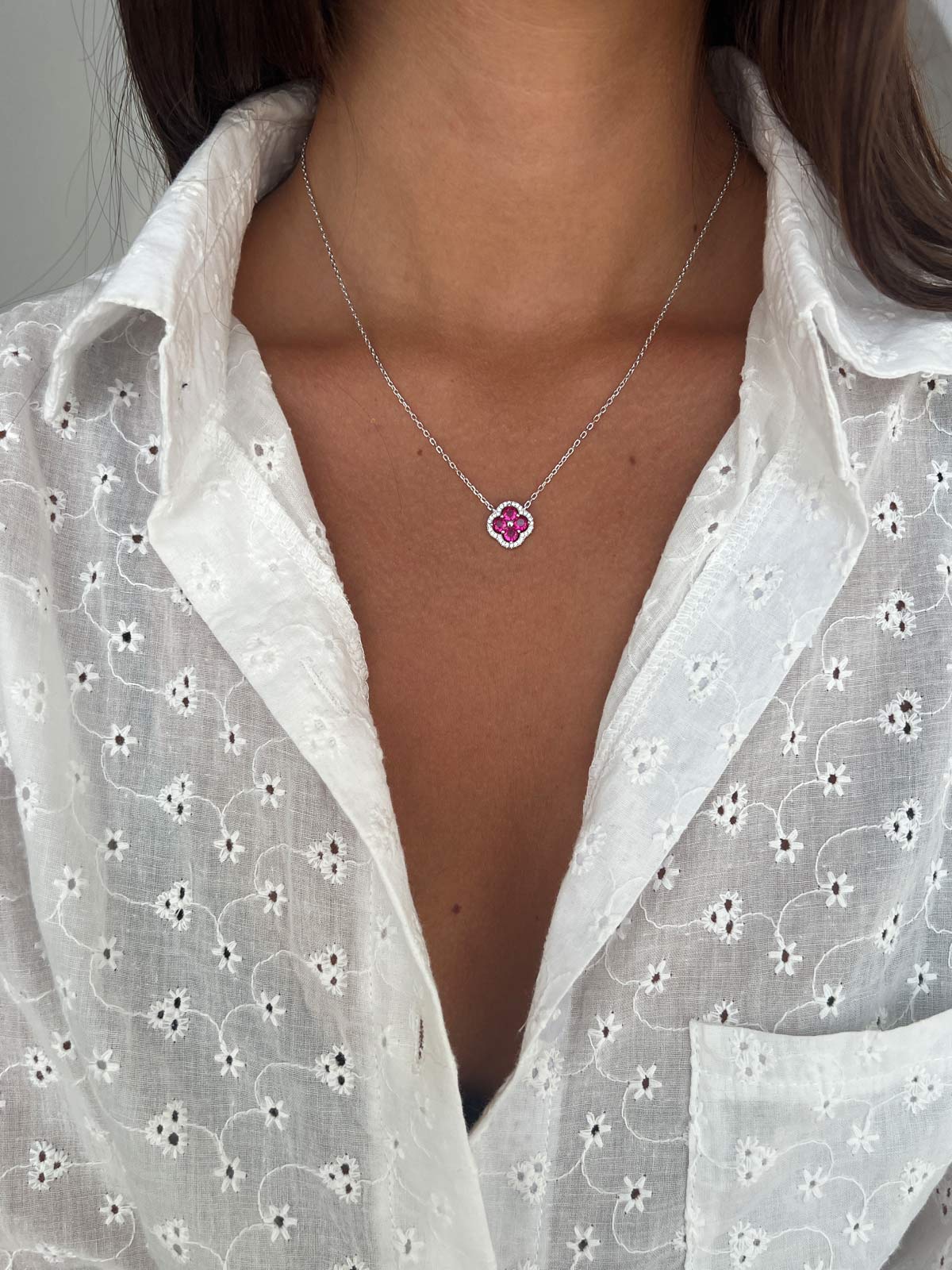 שרשרת תלתן סוליטרים ורודים משובץ