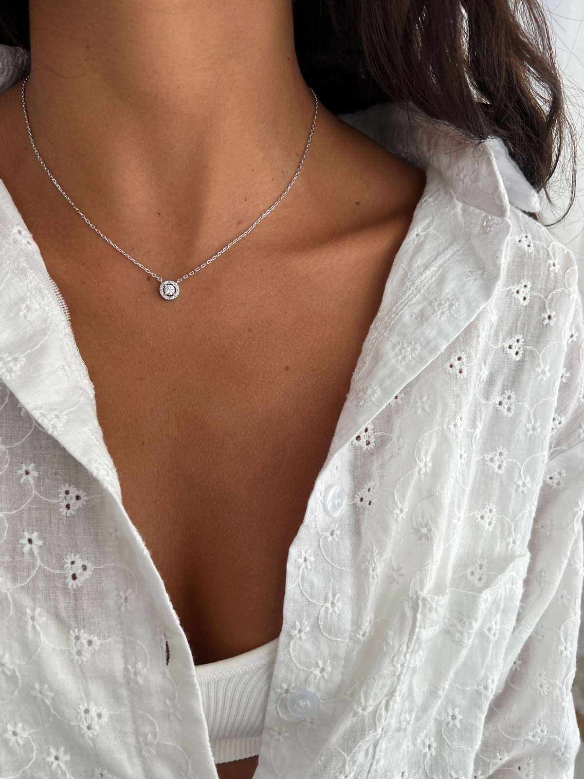 שרשרת צמודה סוליטר משובץ