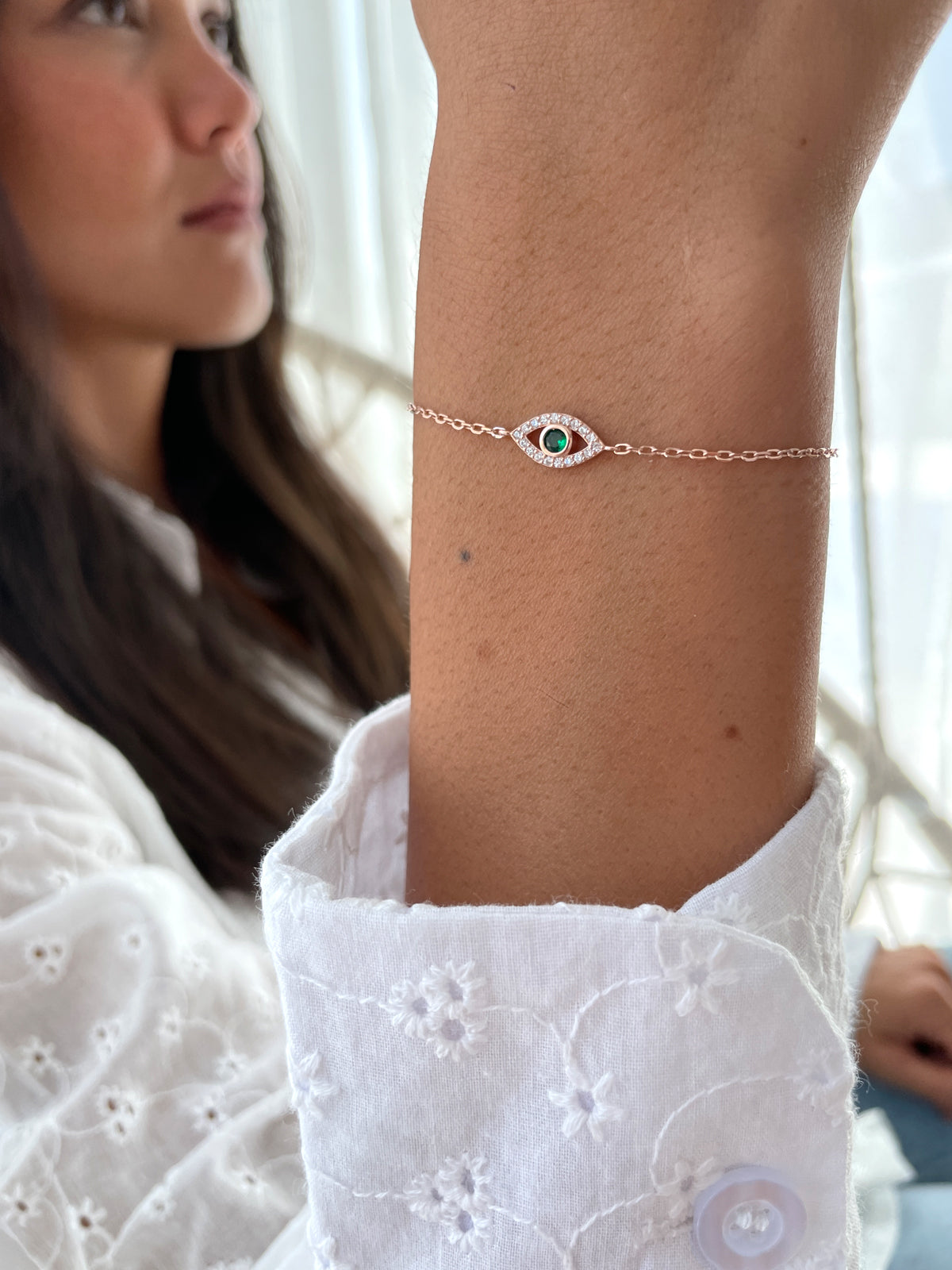 צמיד עין קטנה אבן ירוקה