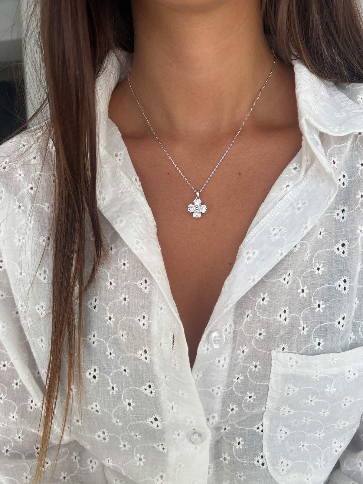 שרשרת תלתן לבבות סוליטרים