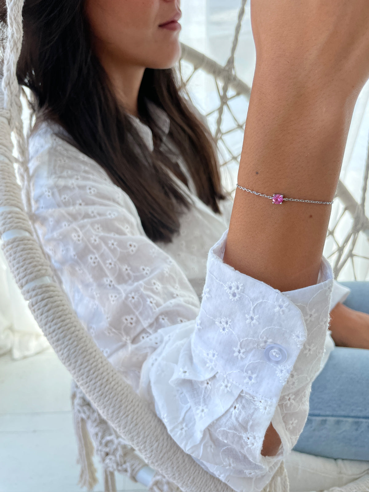 צמיד עדין סוליטר ורוד