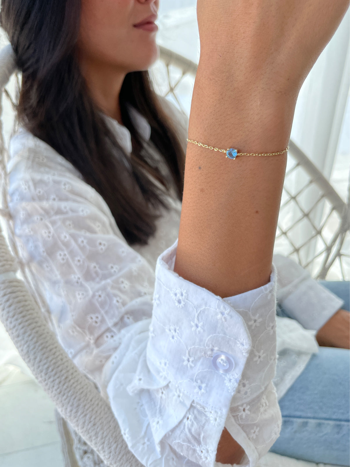 צמיד עדין סוליטר תכלת