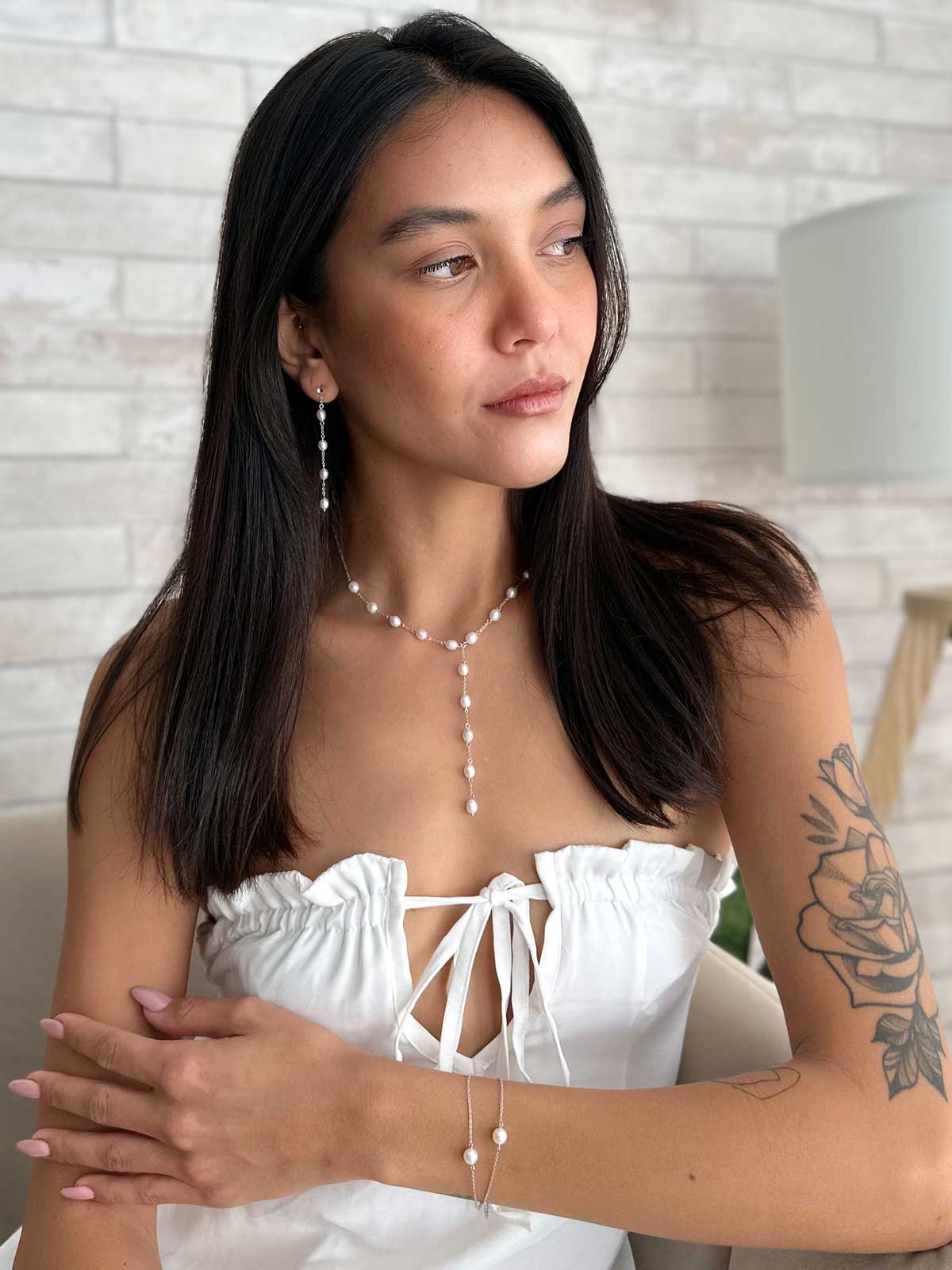 עגילי פנינים נופלים