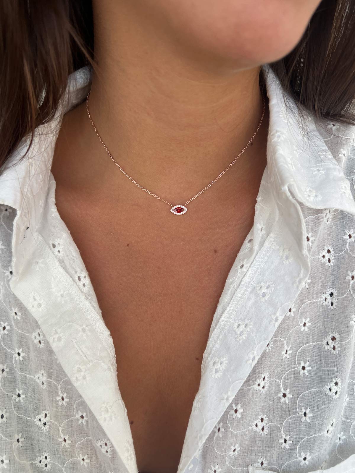 שרשרת צמודה סוליטר מרקיזה אדום משובץ