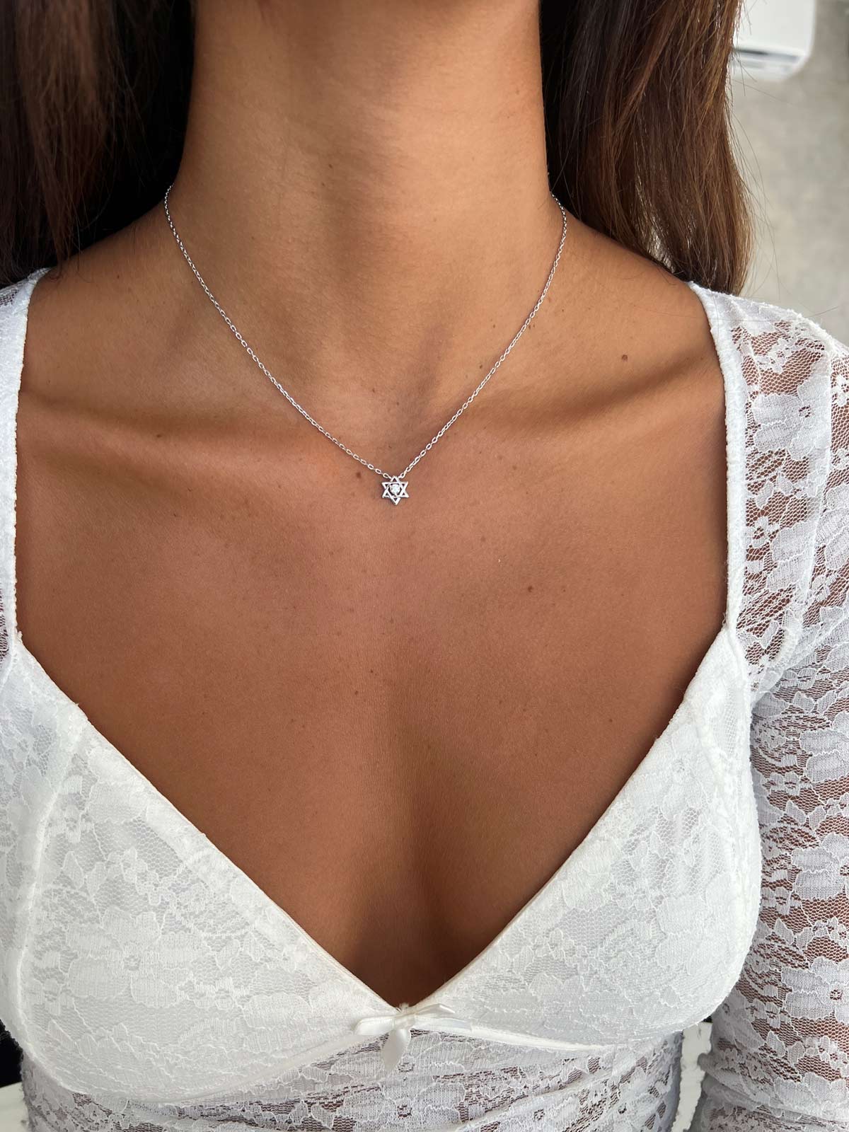 שרשרת צמודה מגן דוד וסוליטר