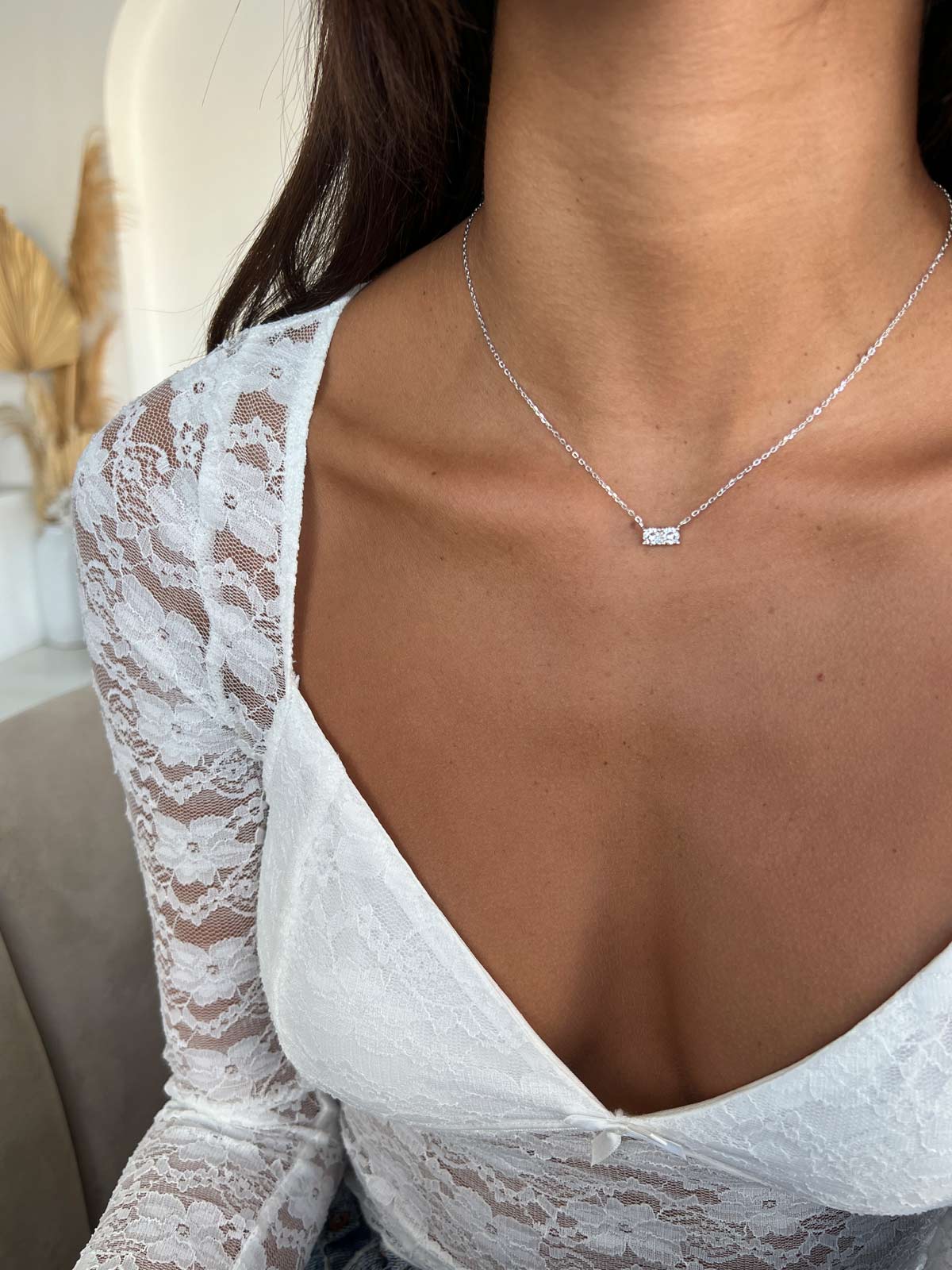 שרשרת צמודה שני סוליטרים