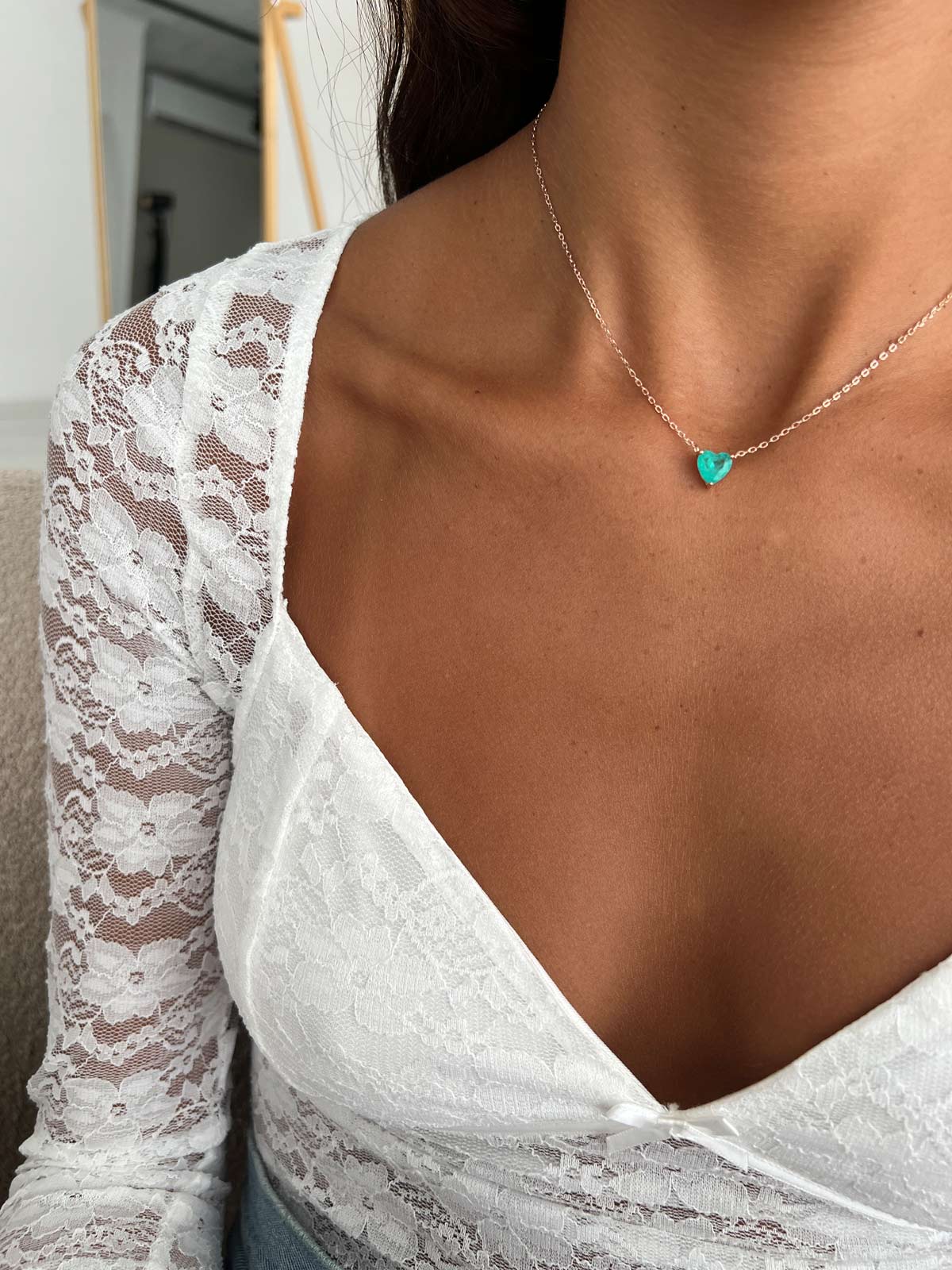 שרשרת צמודה סוליטר לב גדול טורקיז