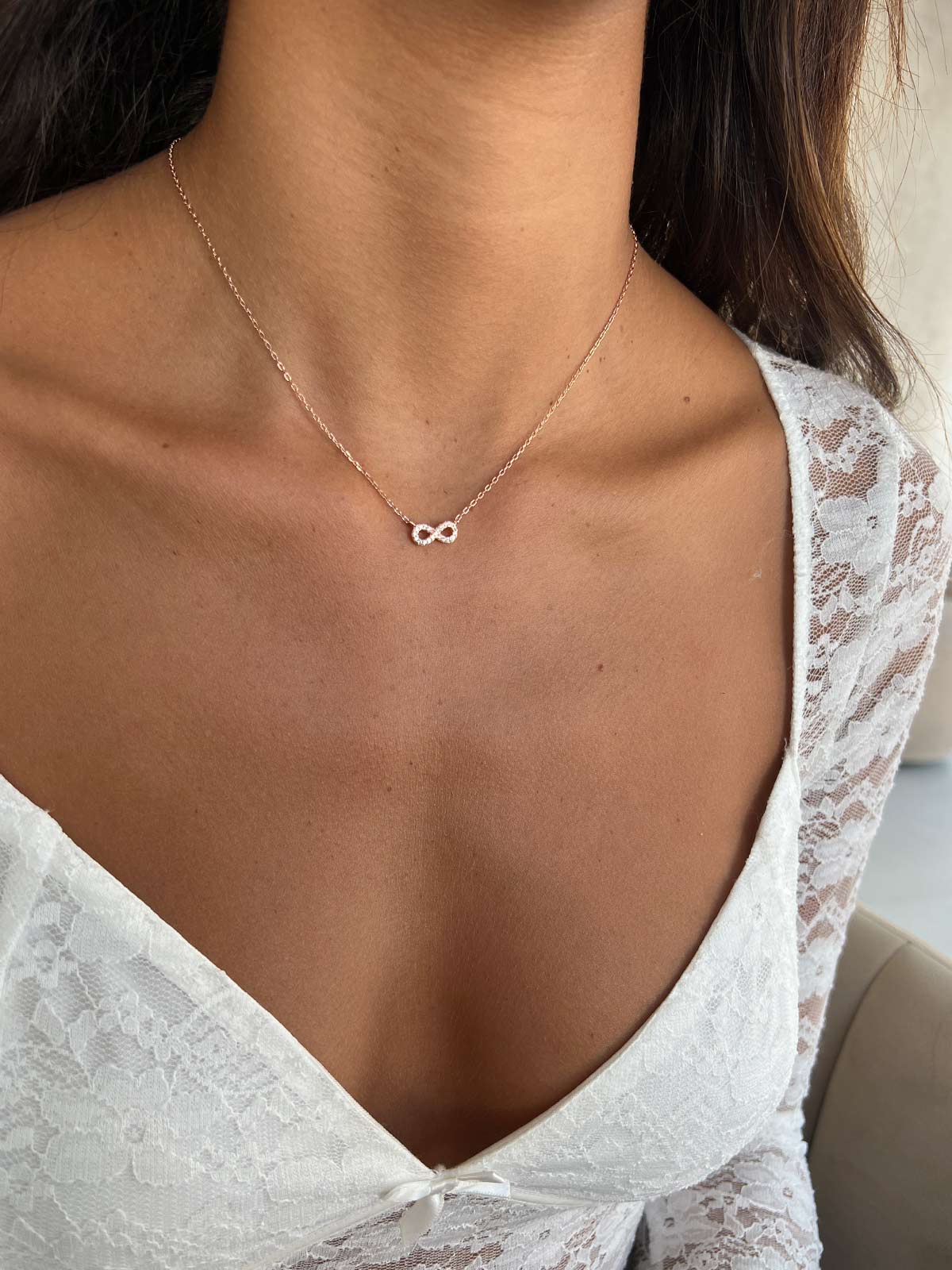 שרשרת צמודה אינפיניטי קטן