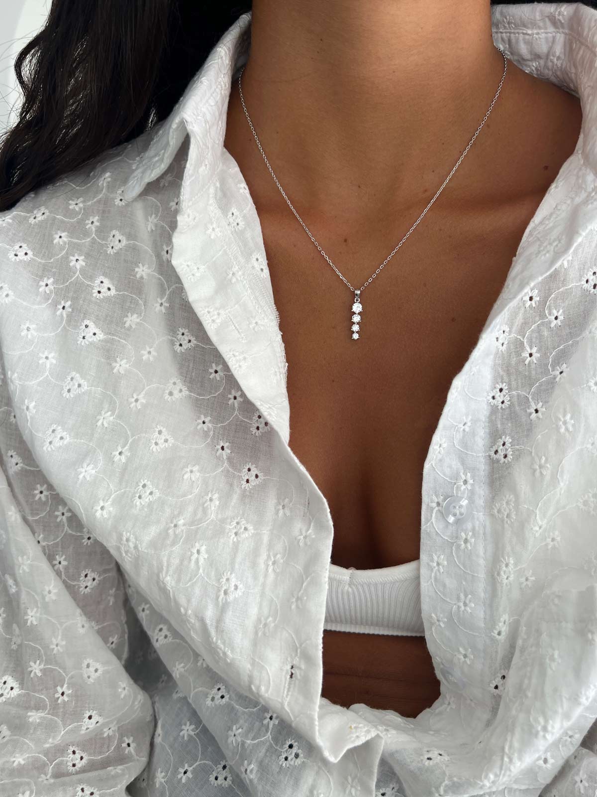 שרשרת תליון ארבעה סוליטרים