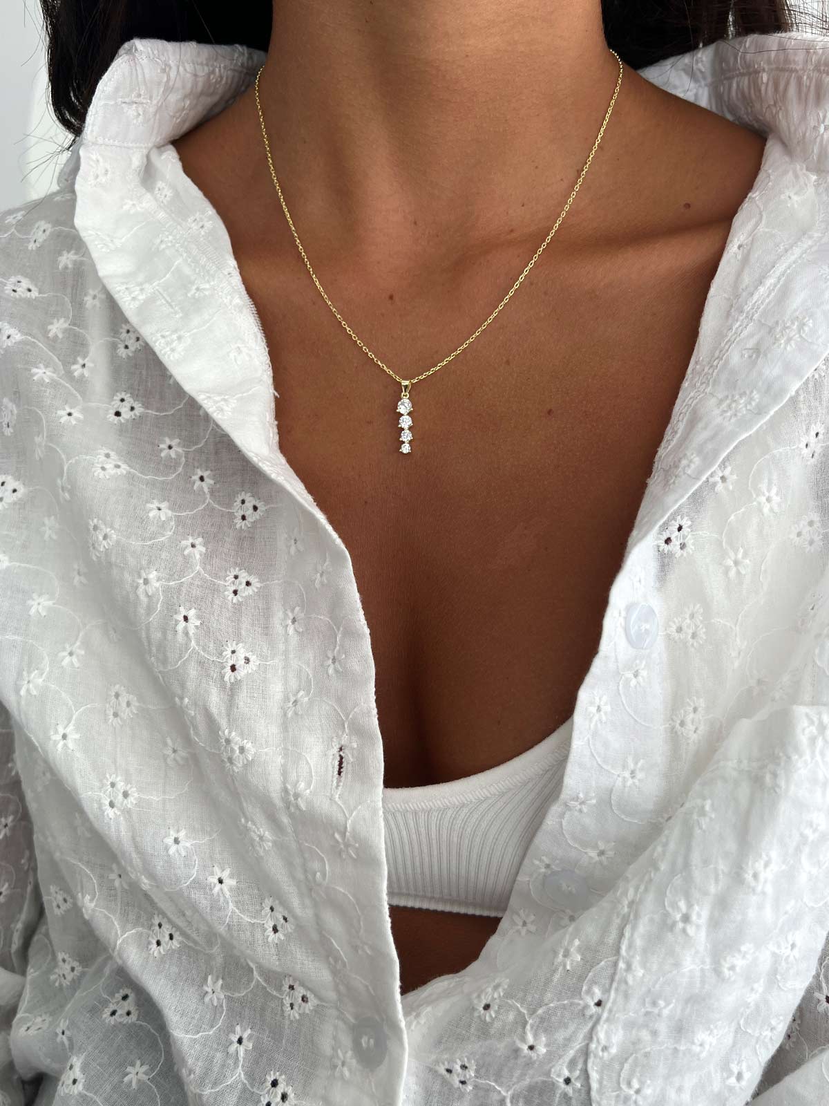 שרשרת תליון ארבעה סוליטרים