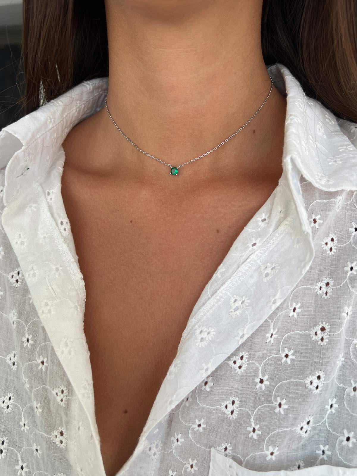 שרשרת צמודה סוליטר ירוק