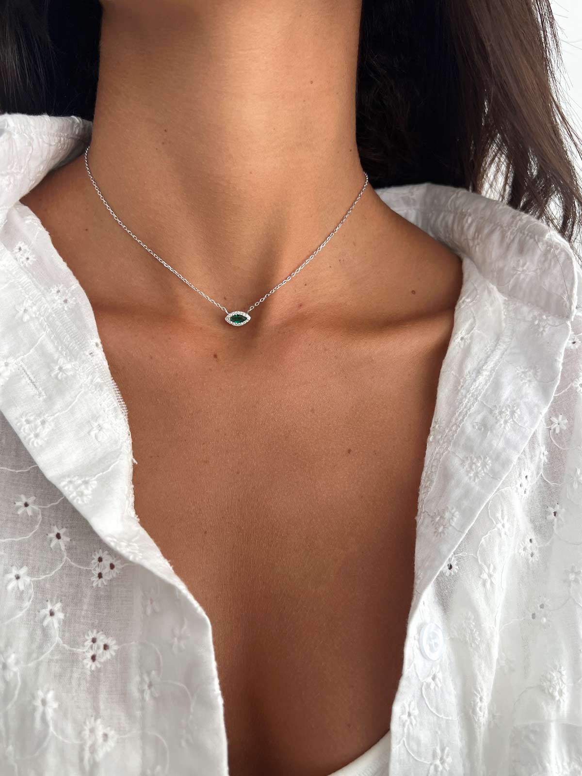 שרשרת צמודה סוליטר מרקיזה ירוק משובץ