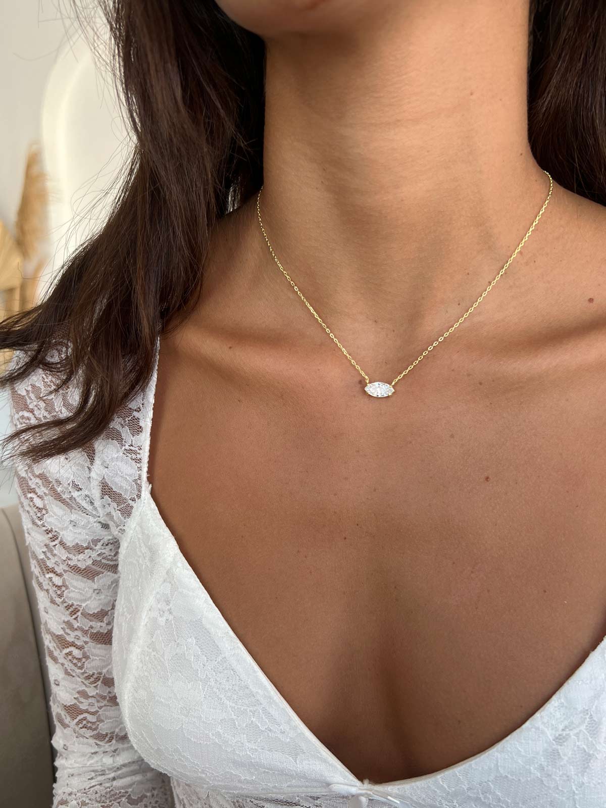 שרשרת צמודה מרקיזה גדולה