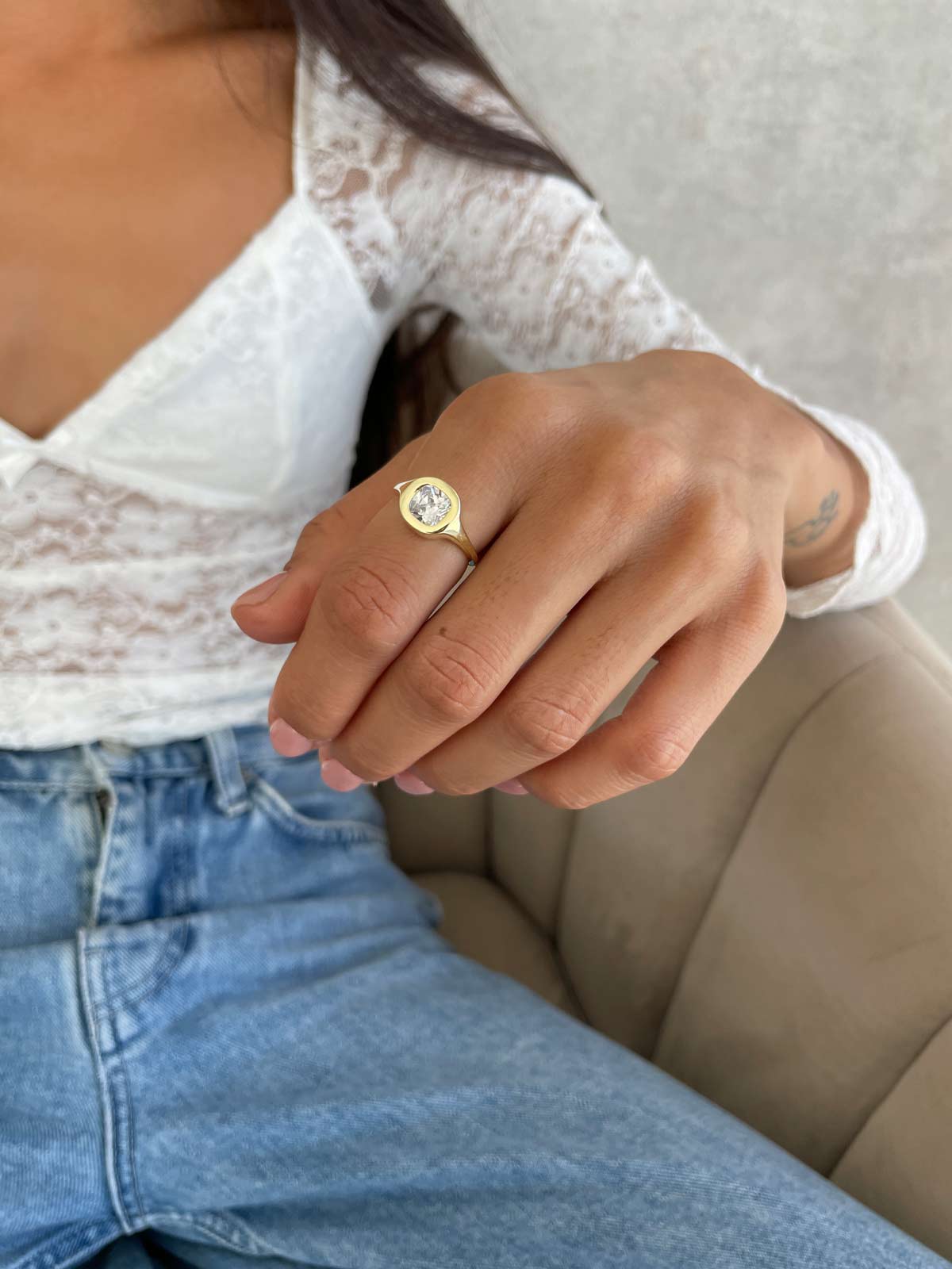 טבעת חותם סוליטר מרובע