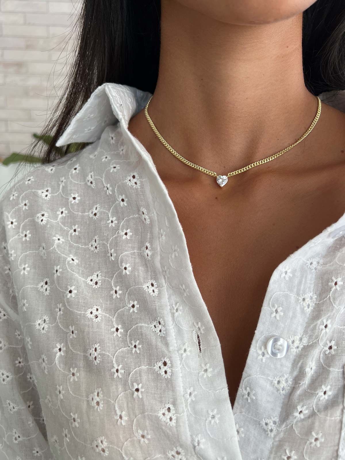 שרשרת צמודה חוליות עבות וסוליטר לב גדול