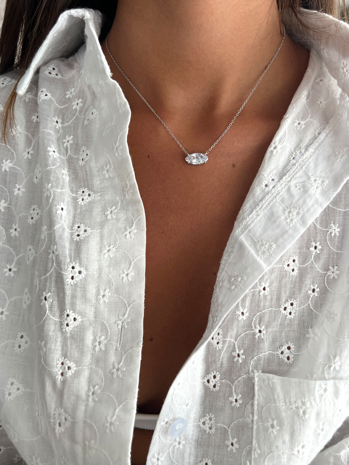 שרשרת צמודה מרקיזה גדולה