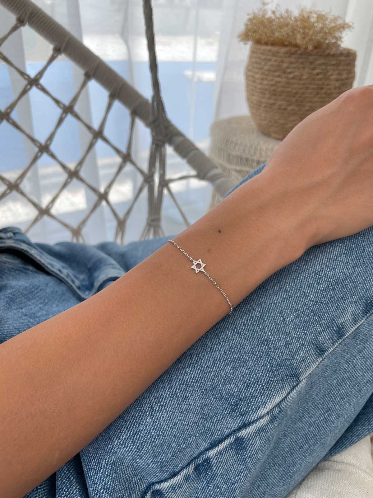 צמיד עדין מגן דוד חלק