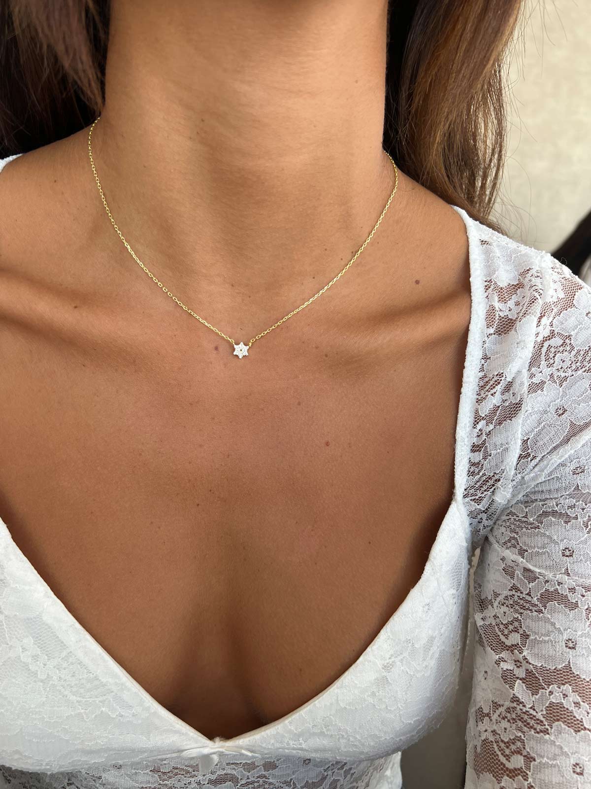 שרשרת מגן דוד משובץ