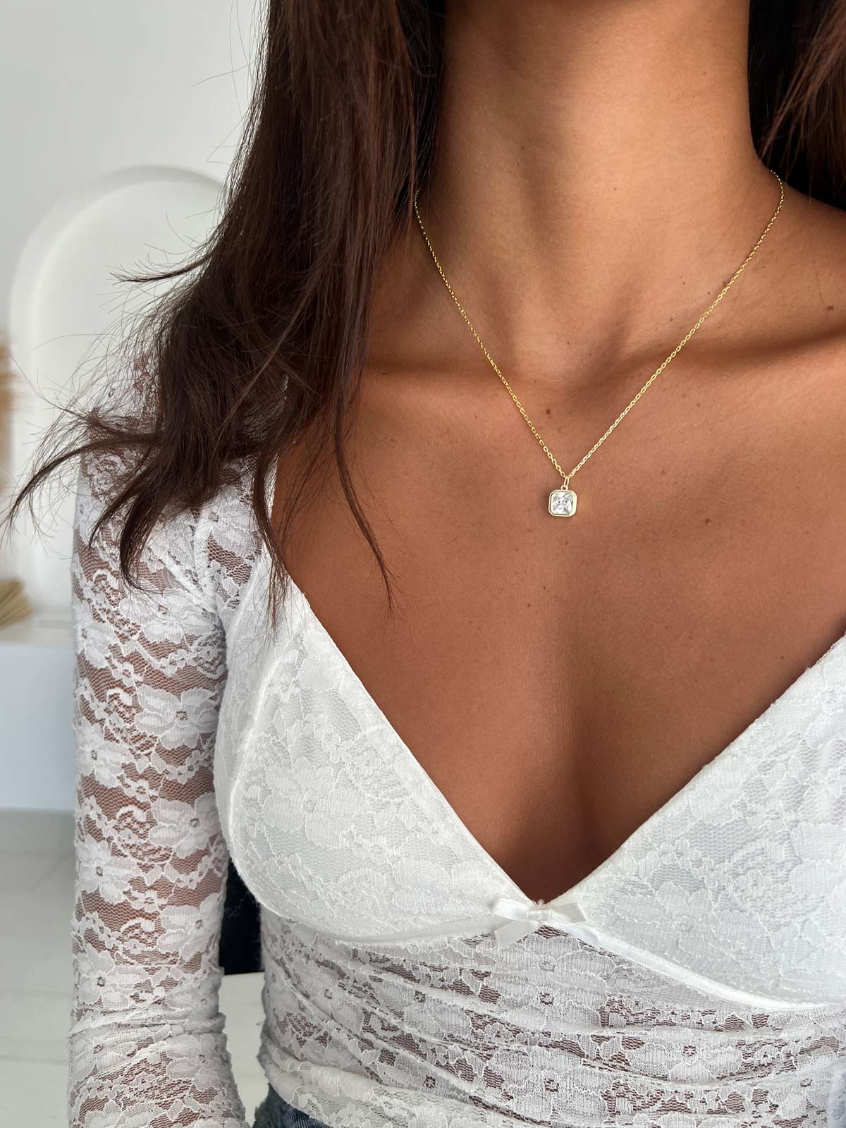 שרשרת סוליטר מרובע בזל