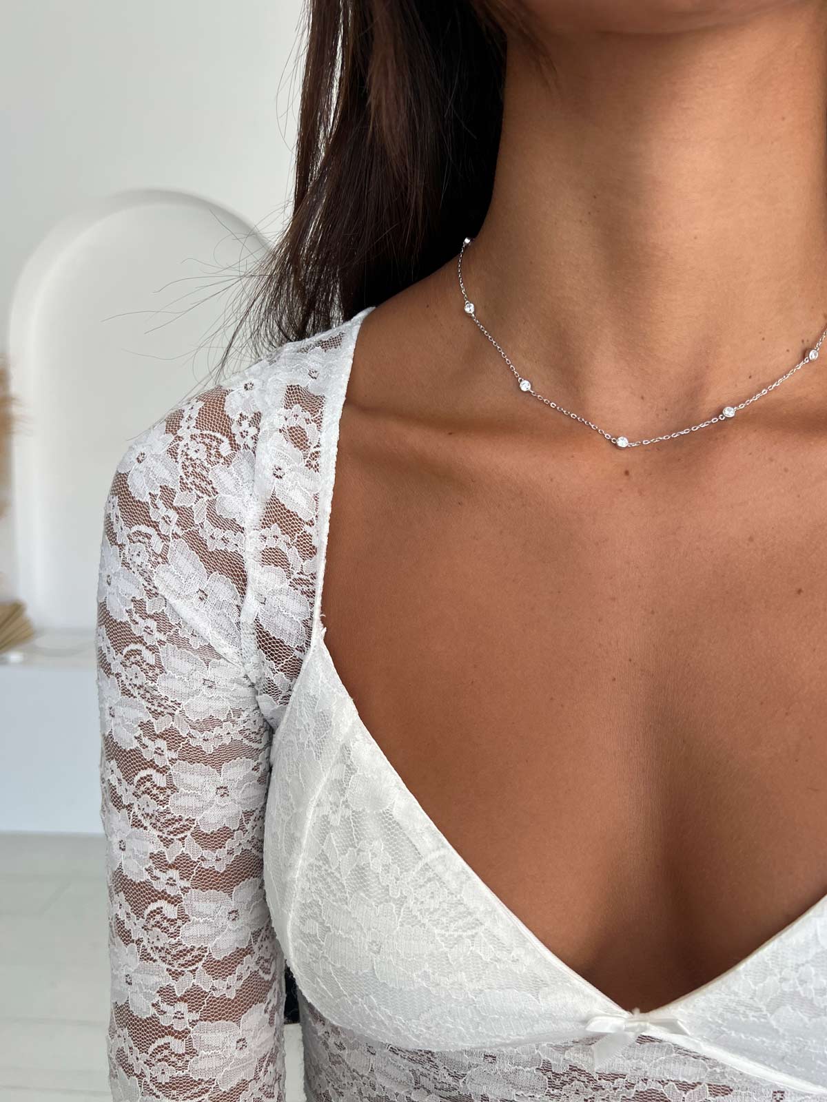 שרשרת צמודה סוליטרים