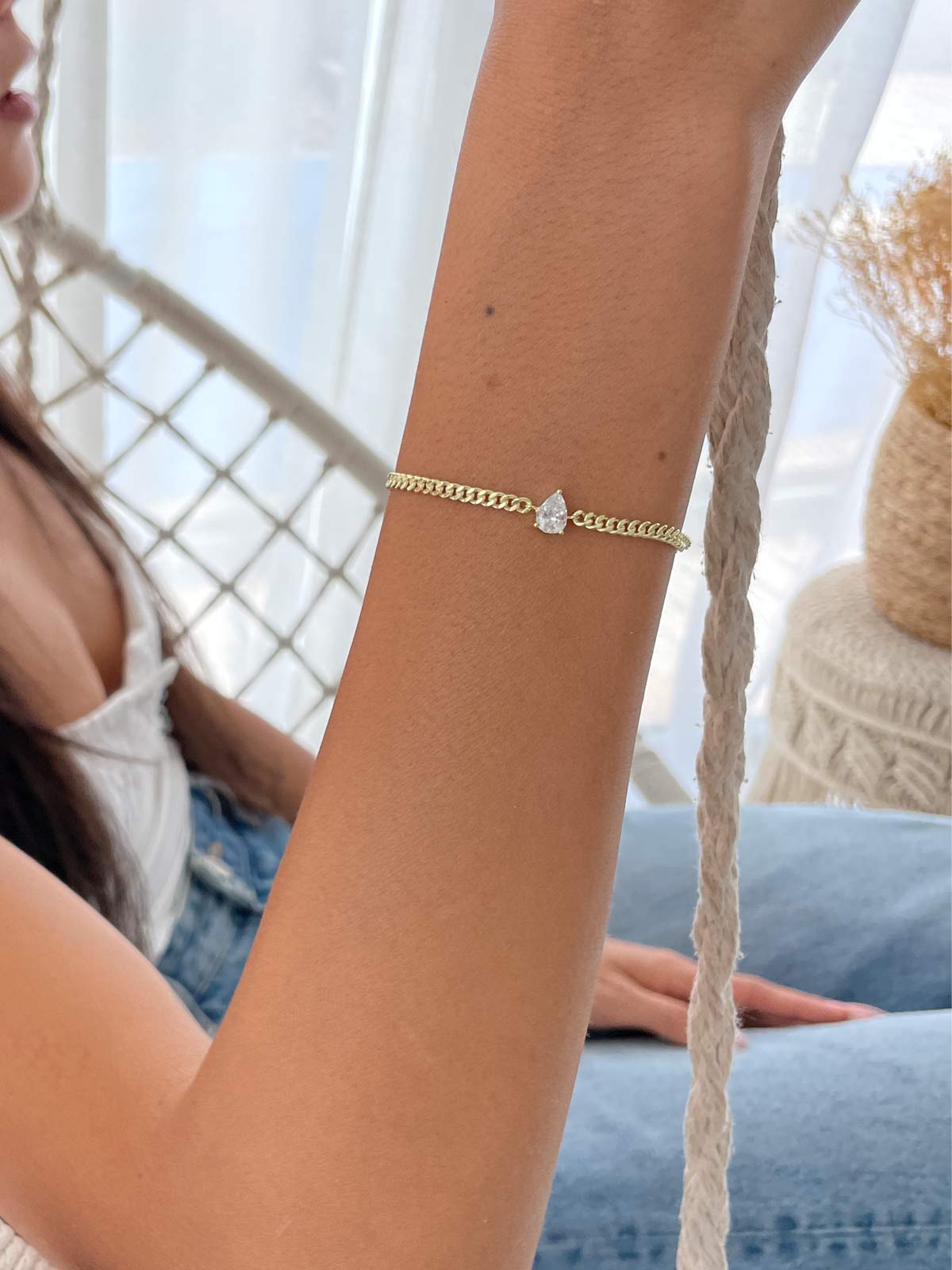 צמיד חוליות וסוליטר טיפה