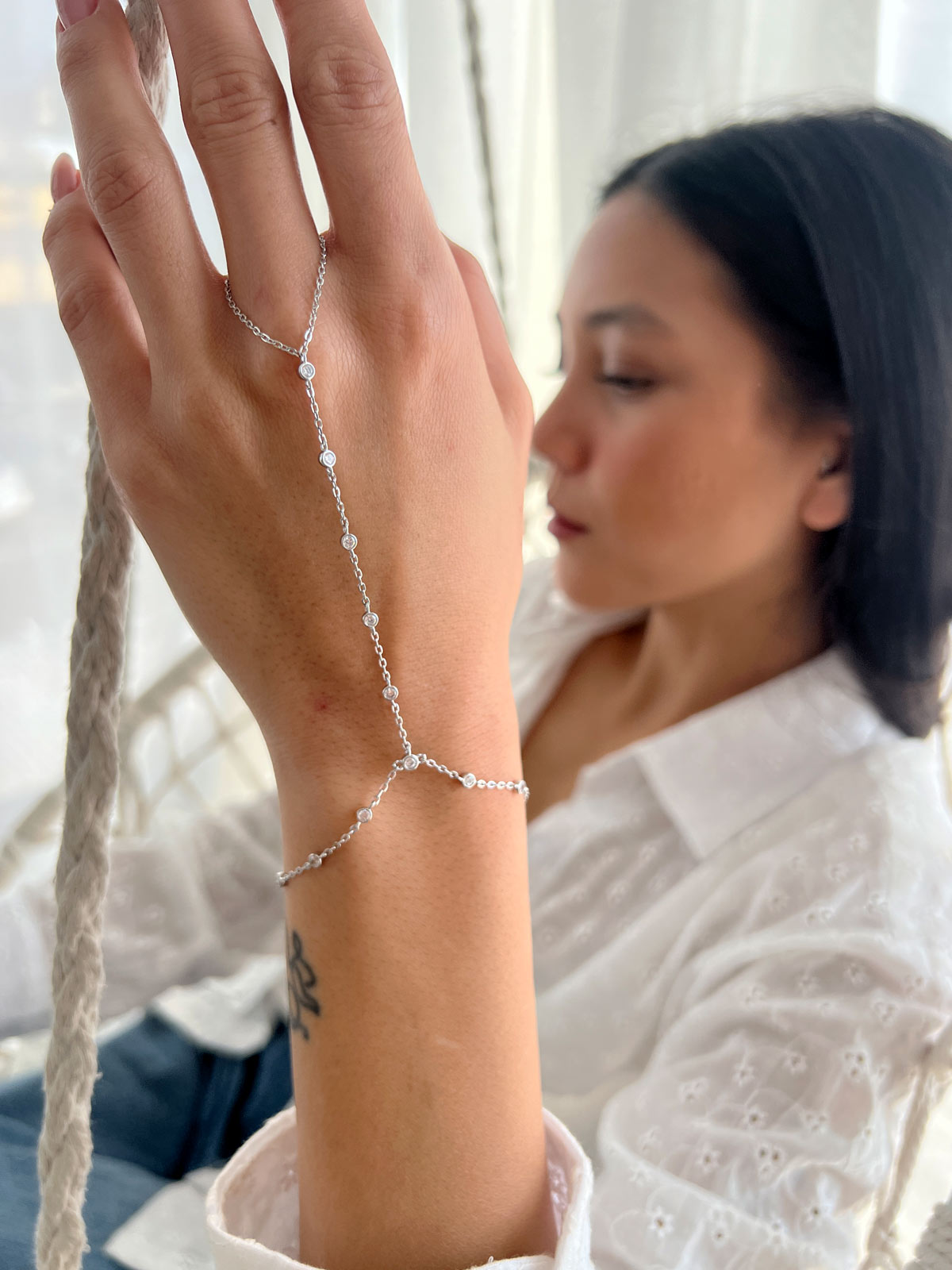 צמיד טבעת סוליטרים