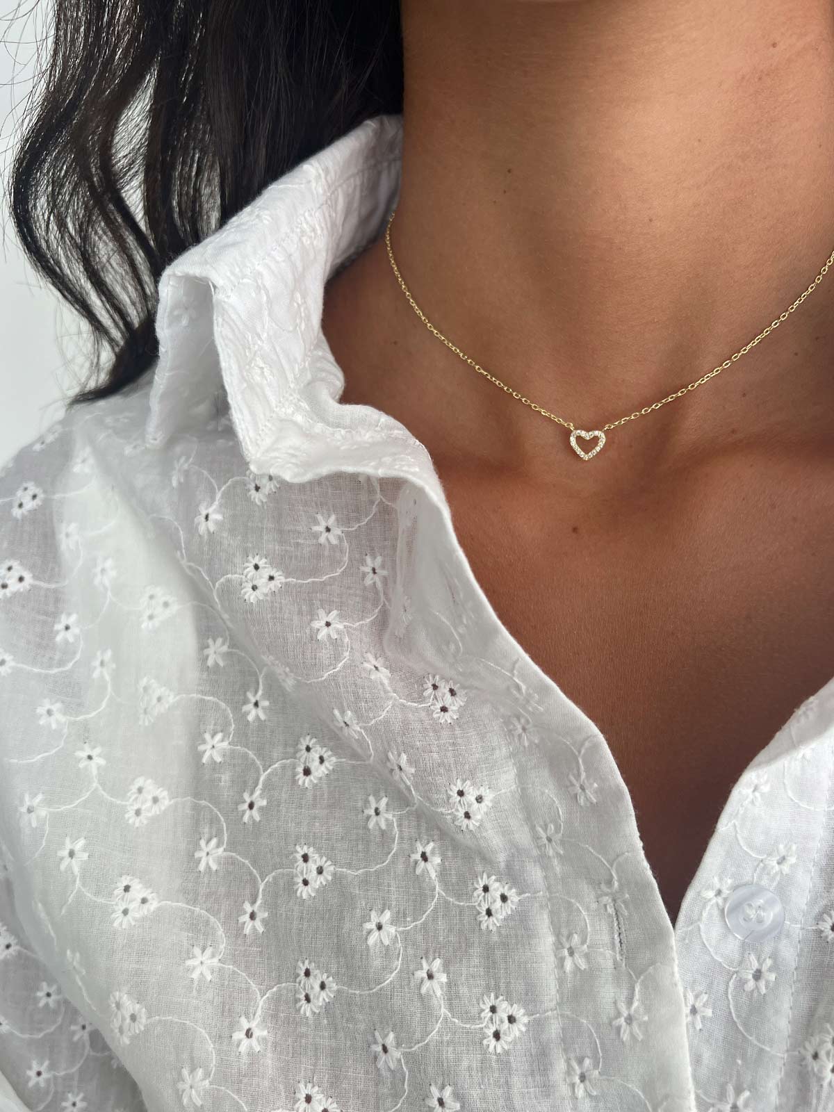 שרשרת צמודה לב משובץ