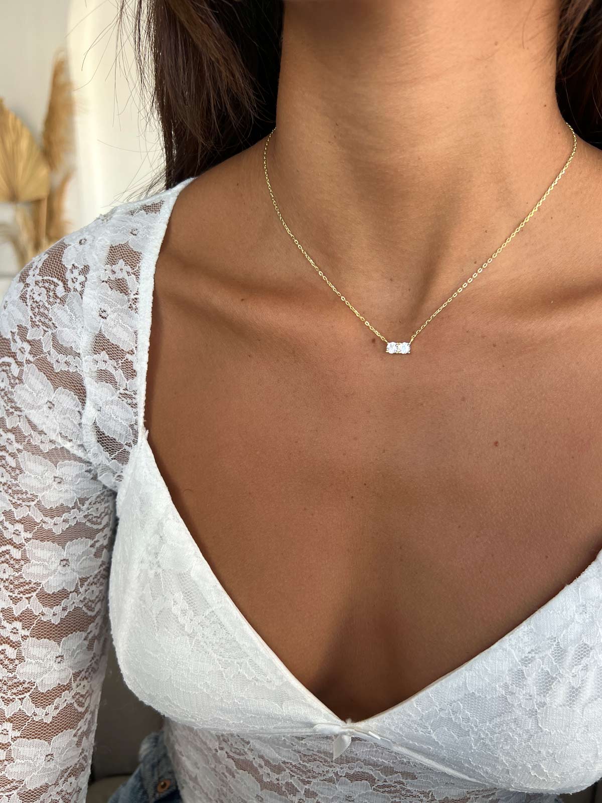 שרשרת צמודה שני סוליטרים