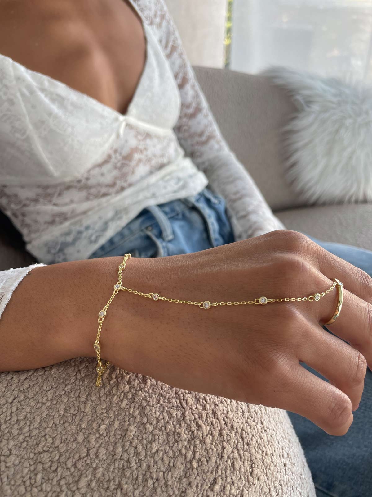 צמיד טבעת סוליטרים וטבעת עדינה