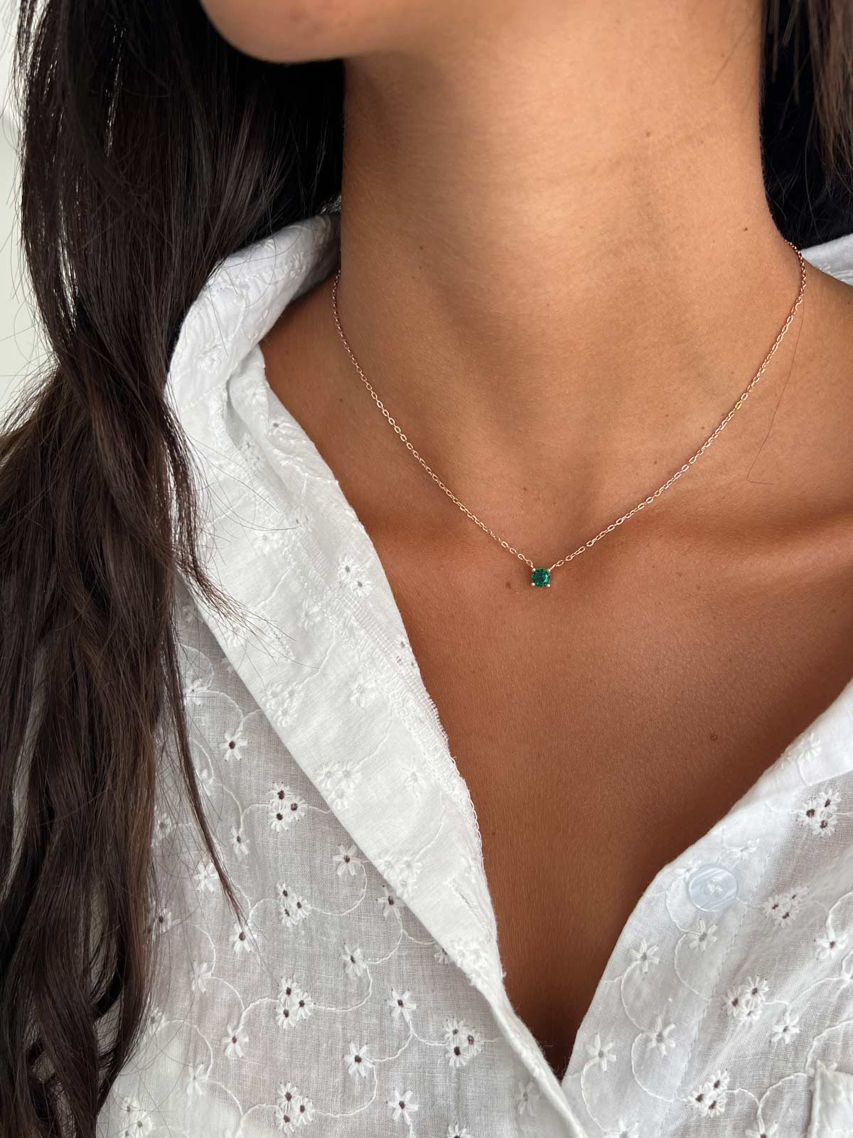 שרשרת צמודה סוליטר ירוק