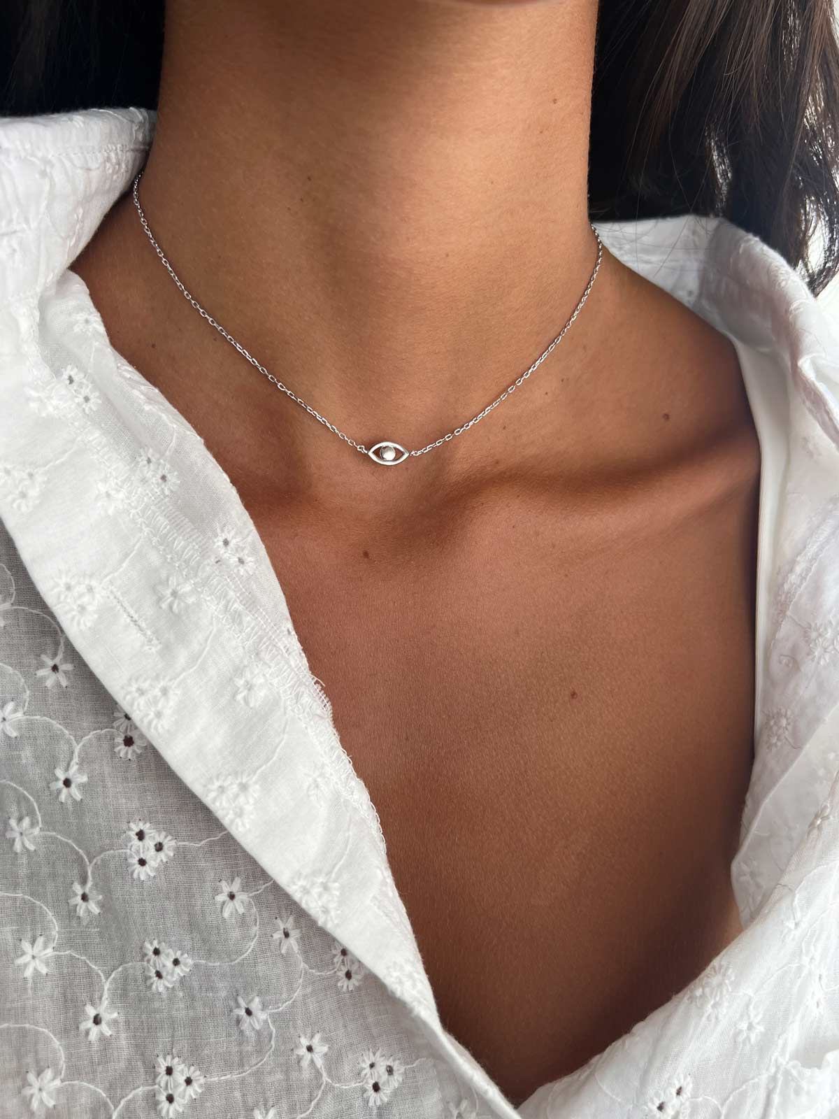 שרשרת צמודה עין קטנה חלקה