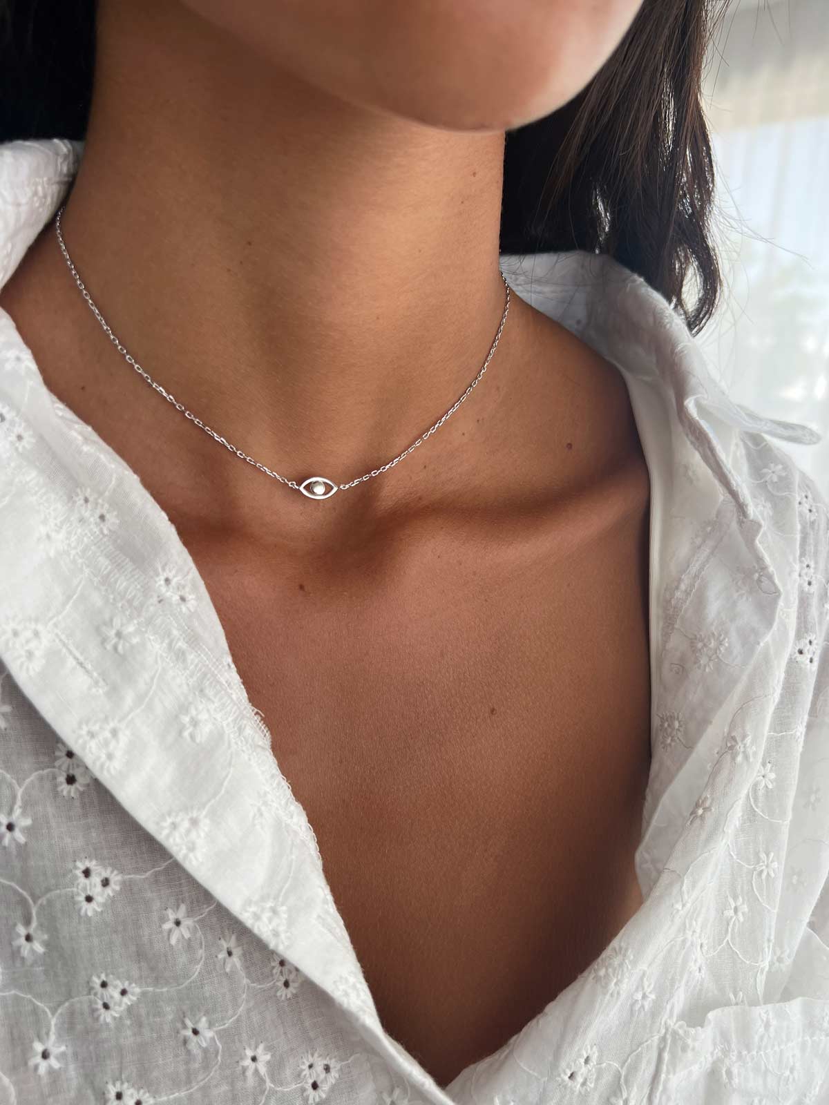 שרשרת צמודה עין קטנה חלקה