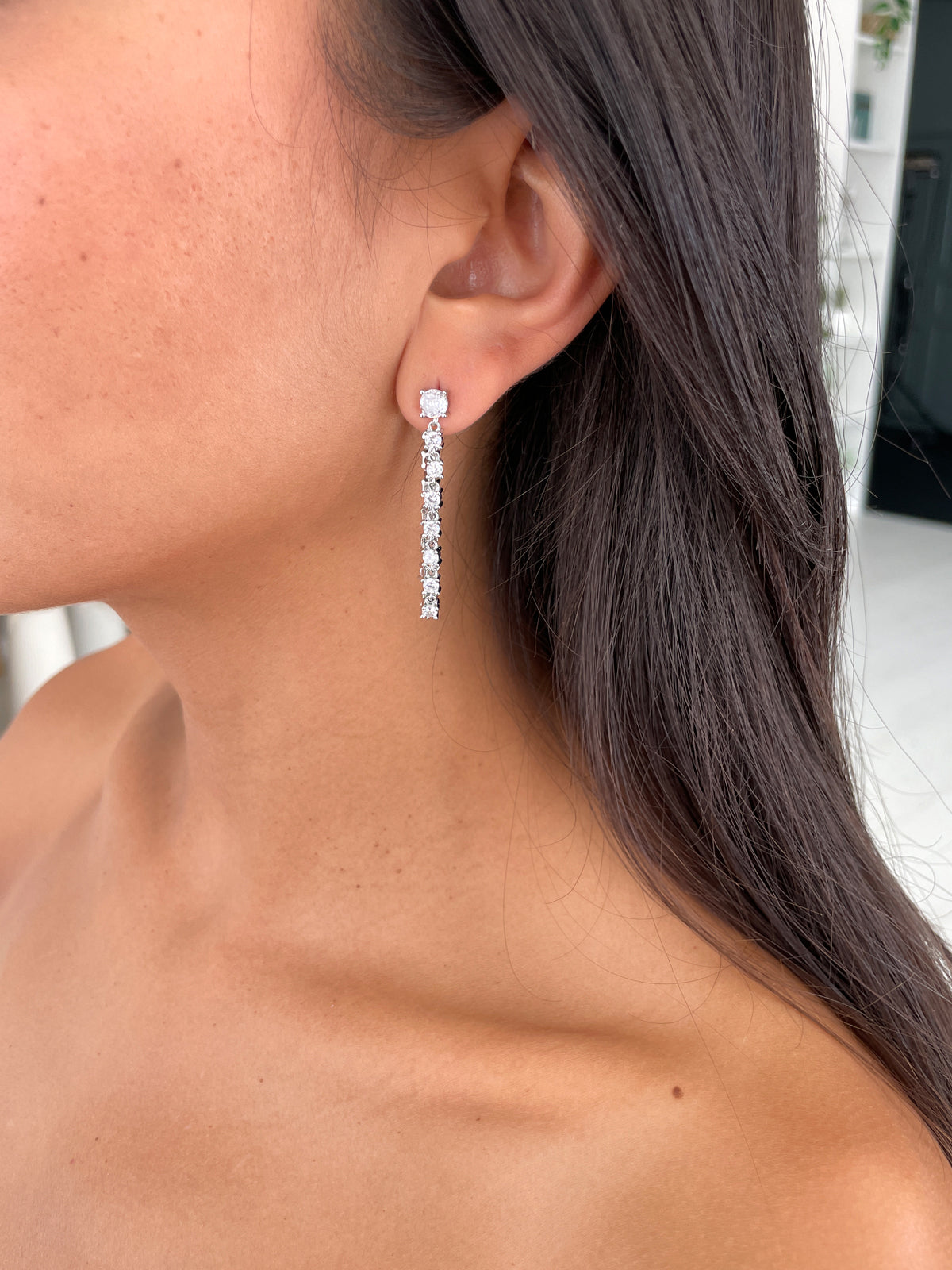 עגיל שרשרת סוליטרים